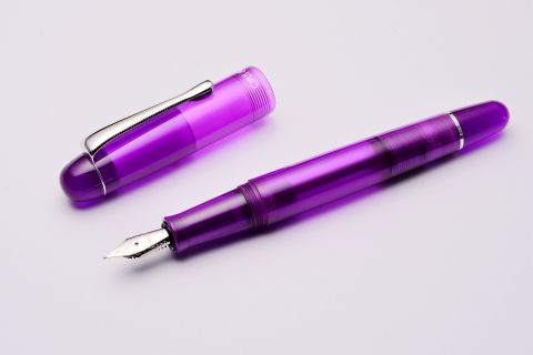 Opus 88 Picnic in Purple