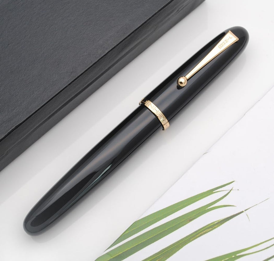 Jinhao 9019 in Black / Gold