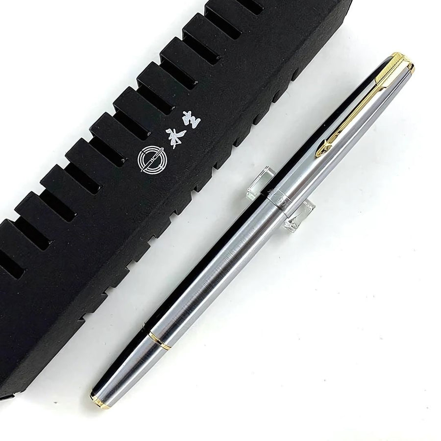 Wing Sung 601 in Gold