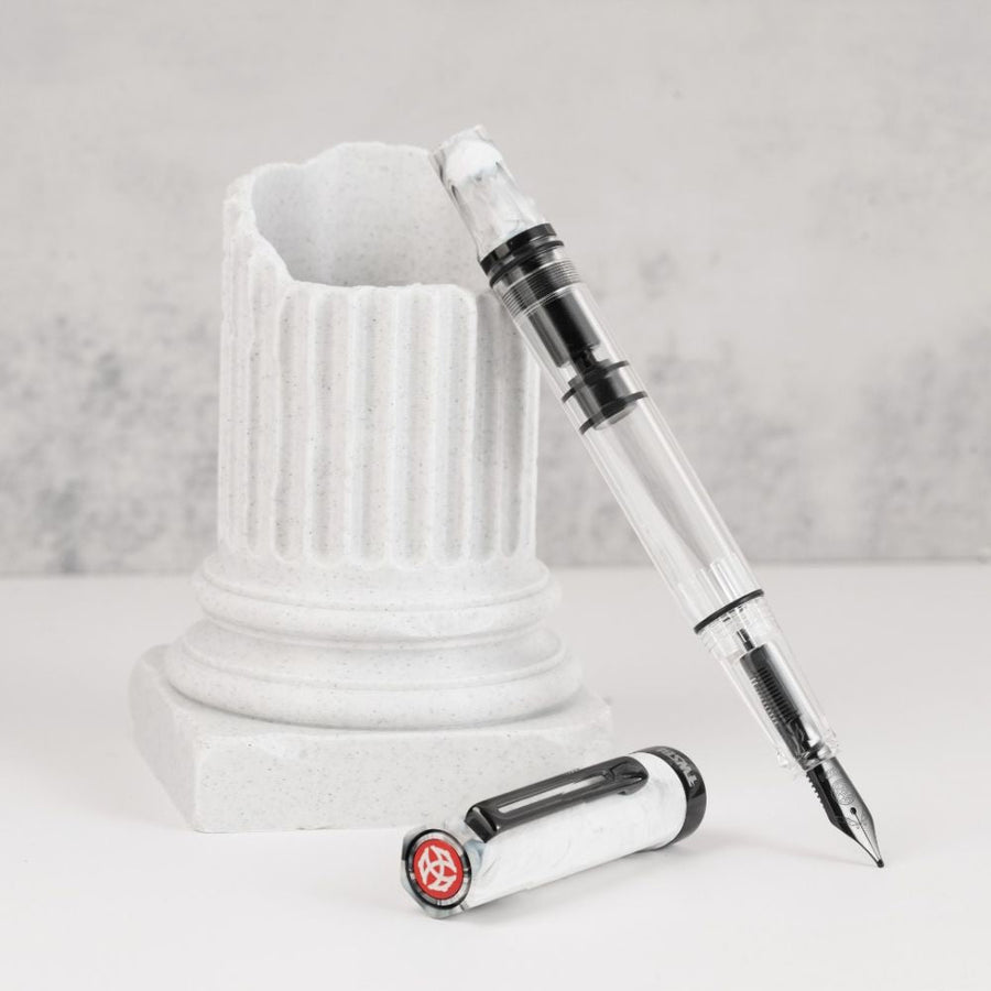 TWSBI Eco in Black / Titanium
